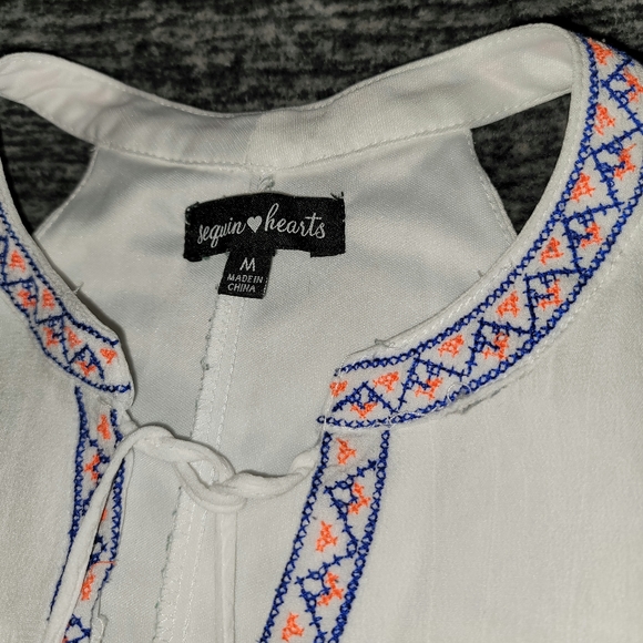 Bold & Simple Tunic Dress - Picture 6 of 7